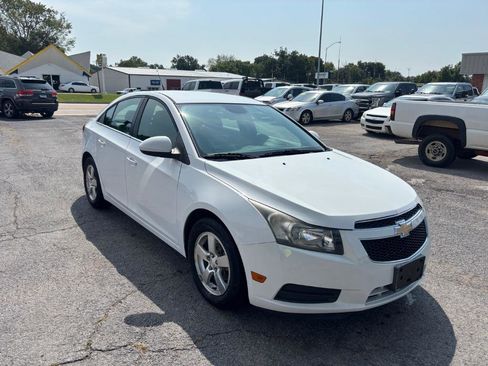 Used 2013 Chevrolet Cruze LT image 7