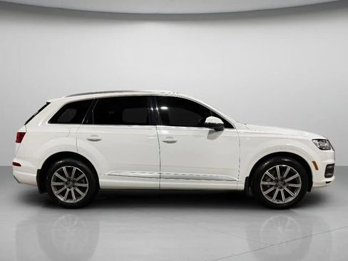 Used 2018 Audi Q7 3.0T Prestige w/ Prestige Package AWD/4WD image 2
