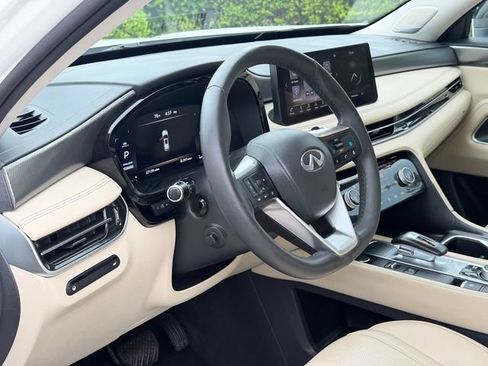 Used 2024 INFINITI QX60 Luxe w/ Performance Audio Package FWD image 12