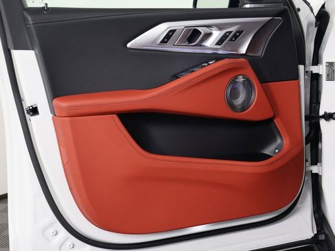 New 2026 BMW XM Label Red image 7