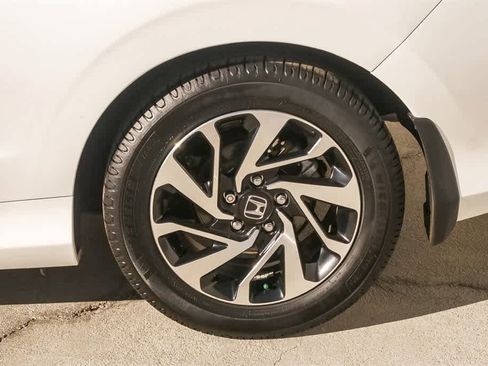 Used 2018 Honda Civic LX-P image 7