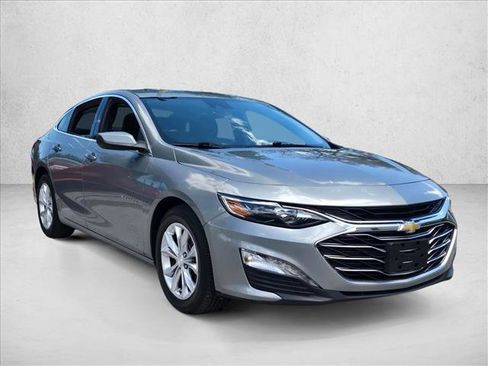 Used 2023 Chevrolet Malibu LT FWD image 3