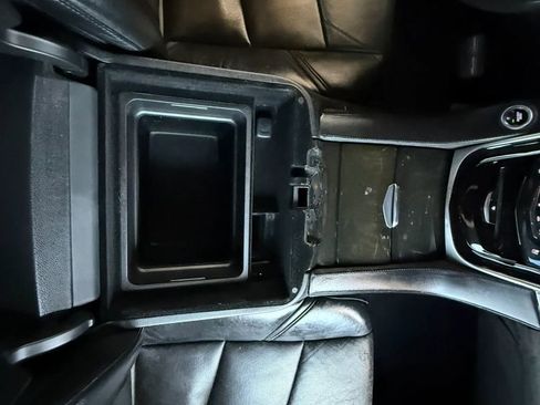 Used 2016 Cadillac Escalade Platinum RWD image 55