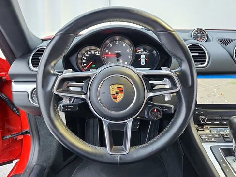 Used 2020 Porsche 718 Cayman S image 19