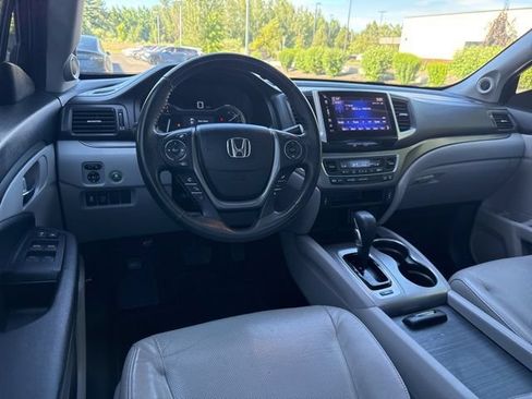 Used 2019 Honda Ridgeline RTL-T image 23
