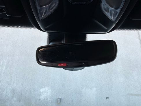 Used 2025 Jeep Compass Limited image 18