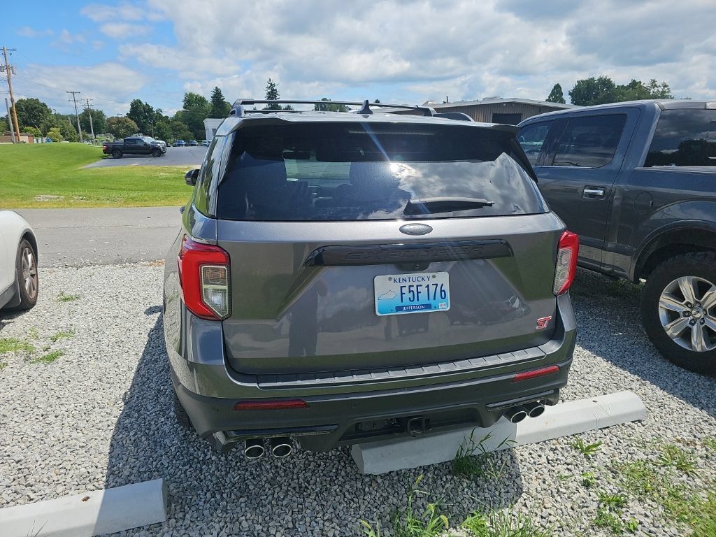 Used 2023 Ford Explorer ST w/ ST Street Pack AWD/4WD image 10