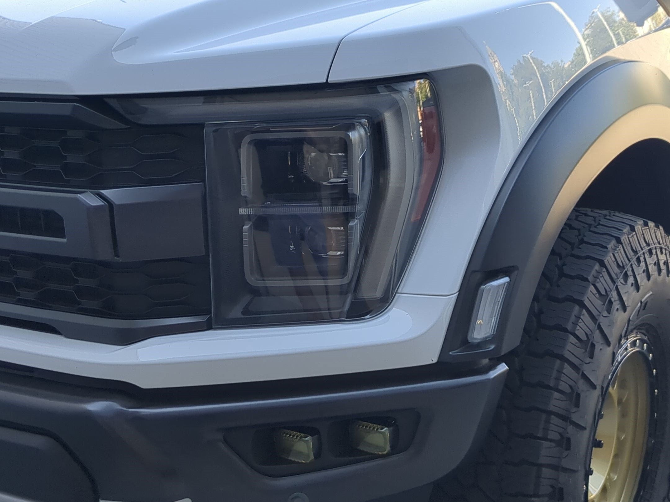 Used 2023 Ford F150 Raptor w/ Raptor Carbon Fiber Package AWD/4WD image 9