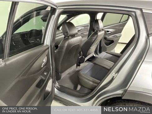 Used 2024 Buick Envista Preferred w/ Convenience I Package FWD image 12