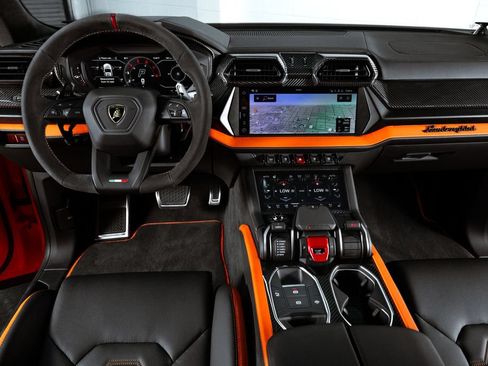 Used 2025 Lamborghini Urus SE AWD/4WD image 21