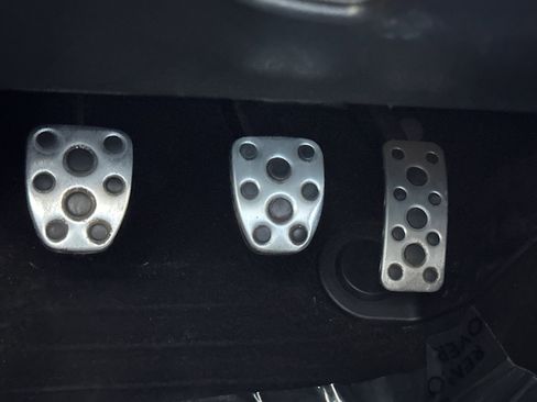 Used 2011 Subaru Impreza WRX Premium image 40