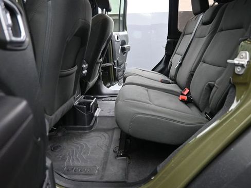 Used 2021 Jeep Wrangler Unlimited Willys image 13