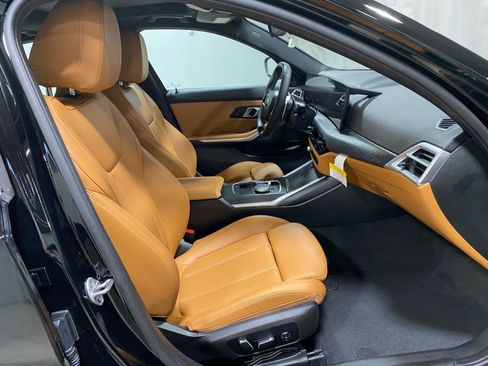 Certified 2025 BMW 330i xDrive Sedan w/ Convenience Package image 20