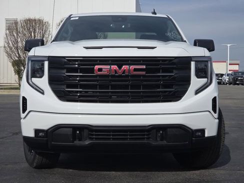 New 2026 GMC Sierra 1500 Elevation AWD/4WD image 15