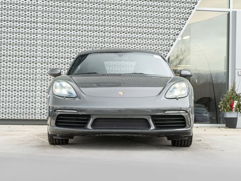 Used 2018 Porsche 718 Cayman image 32