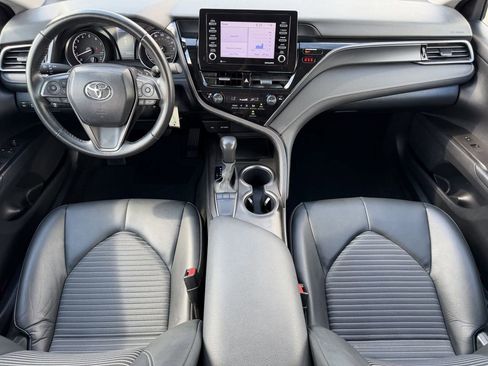 Used 2024 Toyota Camry SE FWD image 13
