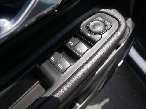 Used 2021 GMC Terrain SLT w/ Infotainment Package II AWD/4WD image 14