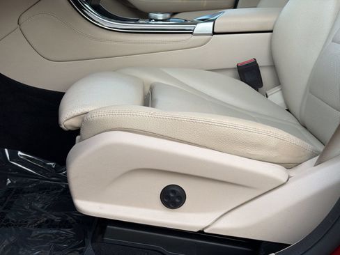 Used 2019 Mercedes-Benz GLC 300 image 15