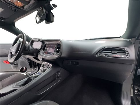 Used 2022 Dodge Challenger R/T Scat Pack RWD image 24