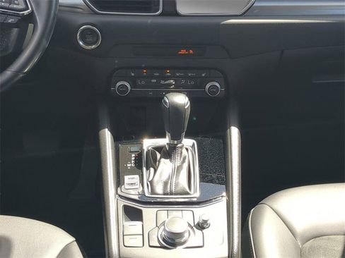 Used 2020 MAZDA CX-5 Touring image 15