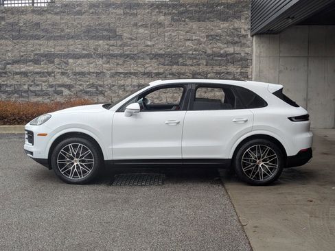 New 2026 Porsche Cayenne AWD/4WD image 2