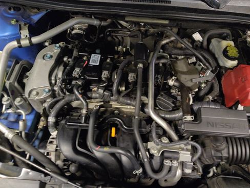 Used 2020 Nissan Sentra SV w/ SV Premium Package FWD image 30