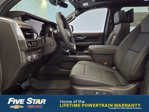 New 2026 GMC Yukon XL Denali w/ Denali Reserve Package AWD/4WD image 12
