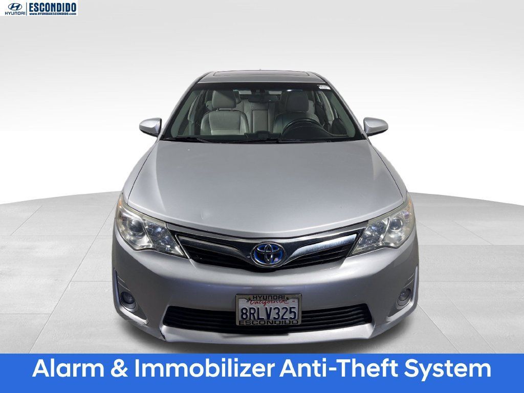 Used 2013 Toyota Camry XLE w/ Leather Pkg FWD image 8