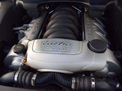 Used 2004 Porsche Cayenne Turbo AWD/4WD image 93