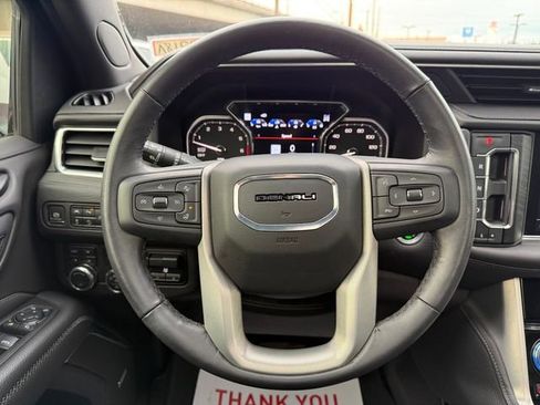 Used 2021 GMC Yukon Denali w/ Denali Ultimate Package image 16