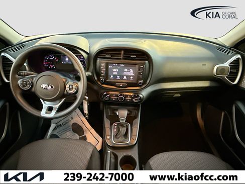 Used 2021 Kia Soul LX image 15