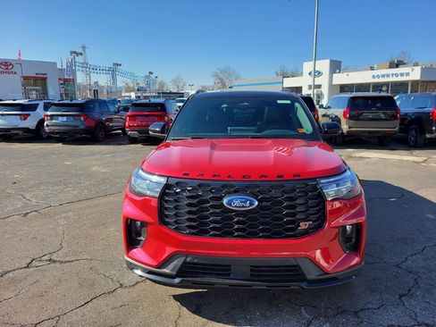 New 2026 Ford Explorer ST w/ Sun And Sound Package image 8