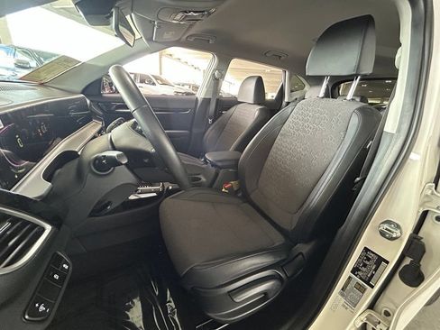 Used 2026 Kia Seltos S FWD image 13