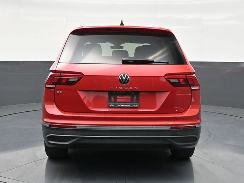 Used 2023 Volkswagen Tiguan SE image 4