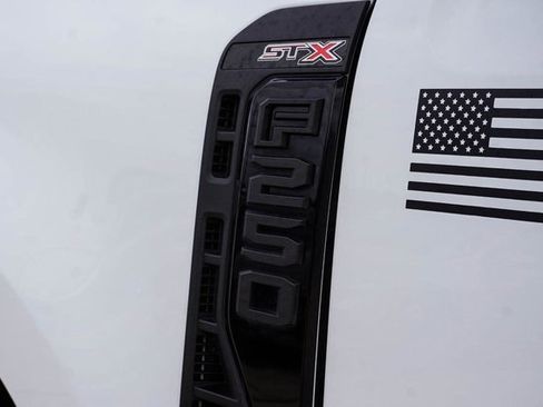 Used 2023 Ford F250 XL w/ STX Appearance Package image 10