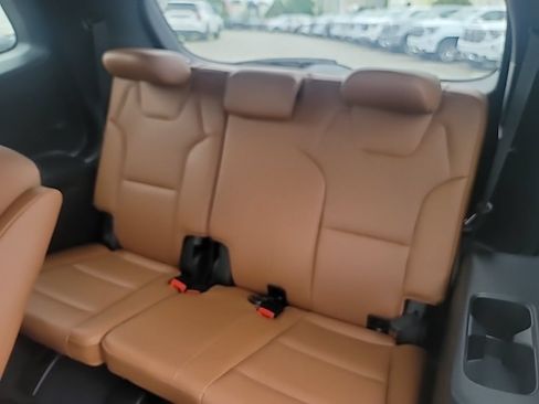 Certified 2024 Kia Telluride EX X-Line AWD/4WD image 13