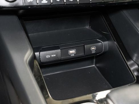 Used 2023 Kia Telluride LX FWD image 21