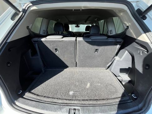 Used 2021 Volkswagen Atlas SEL image 28
