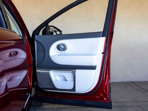 New 2026 Hyundai Ioniq 9 Limited image 26