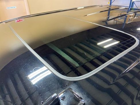 Used 2022 GMC Sierra 1500 SLT w/ SLT Premium Plus Package image 26