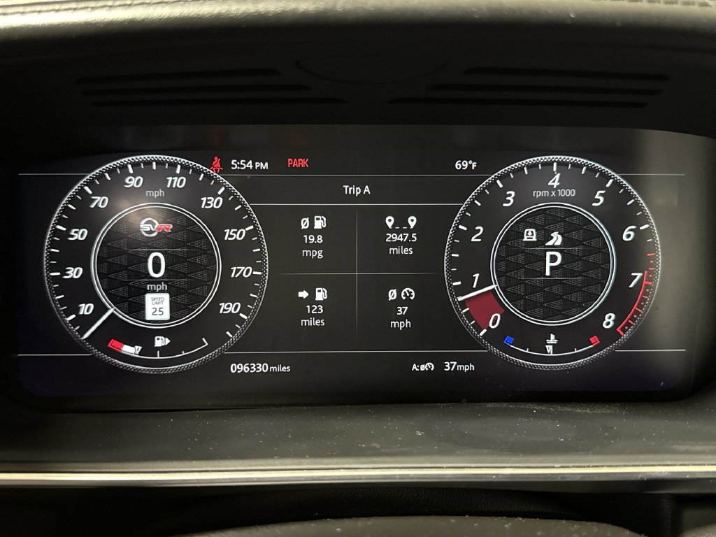 Used 2018 Land Rover Range Rover Sport SVR AWD/4WD image 12