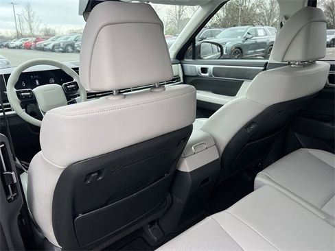 Certified 2025 Hyundai Santa Fe SEL image 27