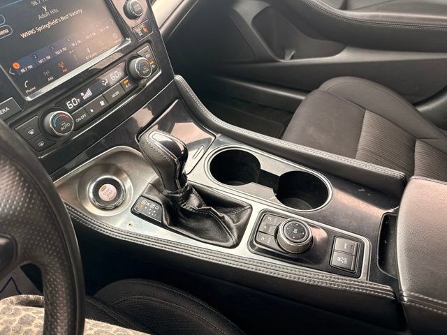Used 2020 Nissan Maxima 3.5 S w/ Floor Mat Group FWD image 26