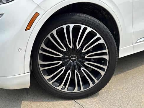 Used 2022 Lincoln Aviator Reserve w/ Equipment Group 201A AWD/4WD image 62