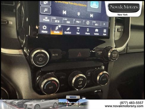 Used 2022 RAM 1500 Big Horn AWD/4WD image 23