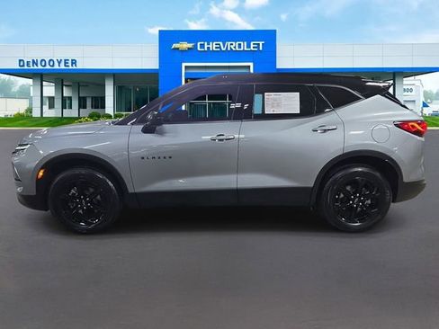 Used 2023 Chevrolet Blazer LT w/ Convenience Package FWD image 10