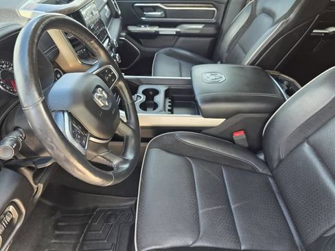 Used 2019 RAM 1500 Laramie AWD/4WD image 12
