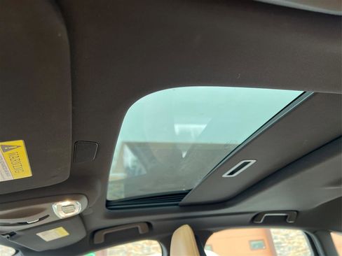 Used 2017 Volvo S90 T6 Momentum w/ Vision Package image 33