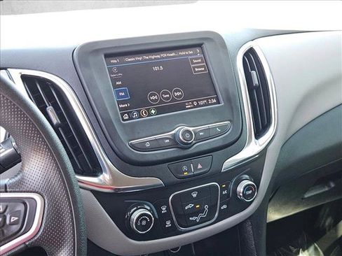 Used 2023 Chevrolet Equinox LS w/ LS Convenience Package FWD image 19