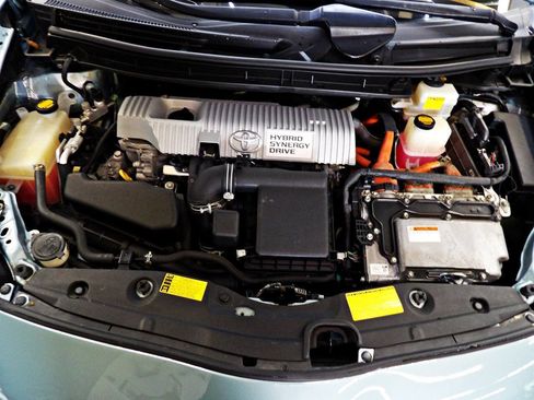 Used 2012 Toyota Prius Two FWD image 22